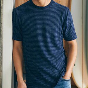 New Faherty Vintage Chambray Tee Size Small Navy Stripe Lightweight Soft T-shirt